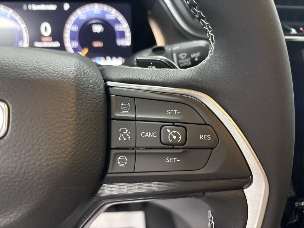new 2025 Jeep Grand Cherokee L car, priced at $43,998