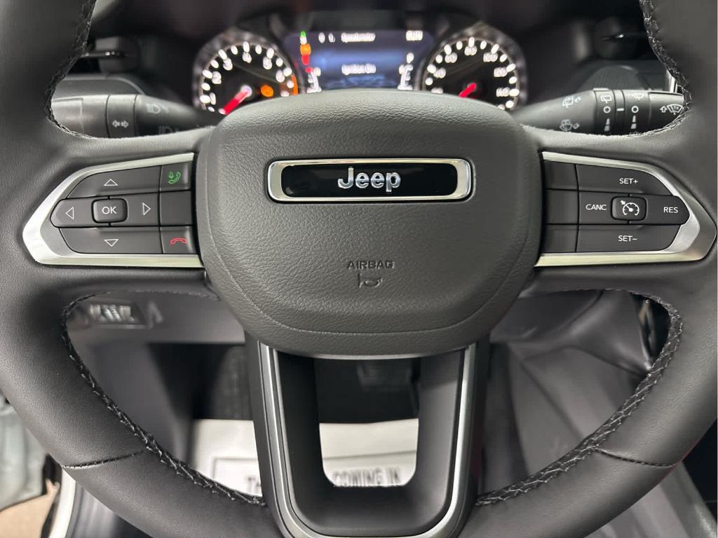 new 2025 Jeep Compass car, priced at $29,760