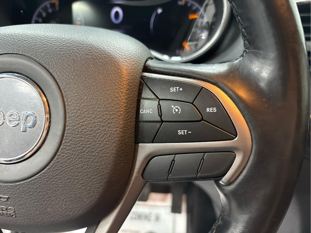 used 2020 Jeep Grand Cherokee car, priced at $23,977