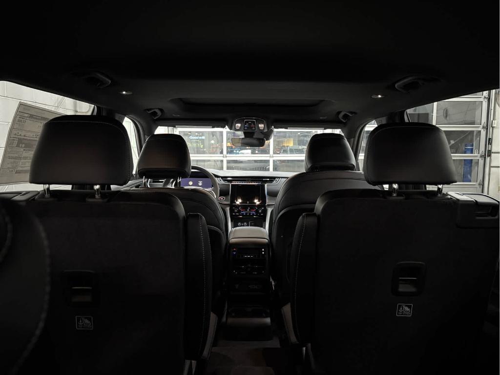 new 2025 Jeep Grand Cherokee L car, priced at $47,230
