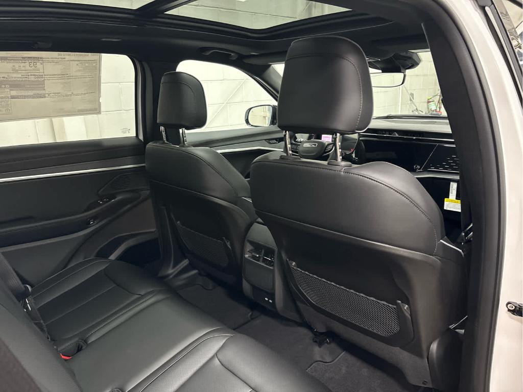 new 2025 Jeep Wagoneer S car, priced at $63,060