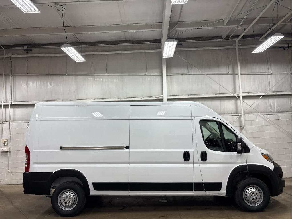 new 2025 Ram ProMaster 2500 car, priced at $51,418