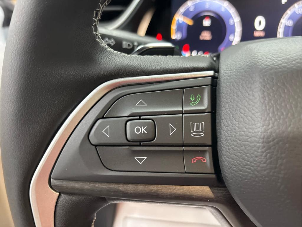 new 2025 Jeep Grand Cherokee car, priced at $46,150