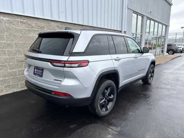 new 2024 Jeep Grand Cherokee car, priced at $47,687