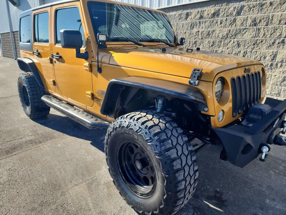 used 2014 Jeep Wrangler Unlimited car, priced at $16,900