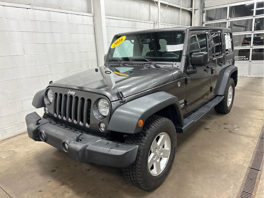 used 2016 Jeep Wrangler Unlimited car, priced at $18,500