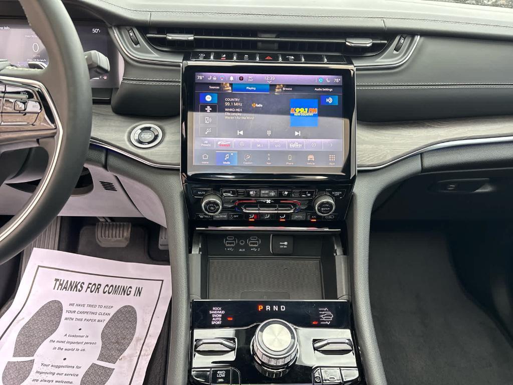 used 2023 Jeep Grand Cherokee car, priced at $39,140