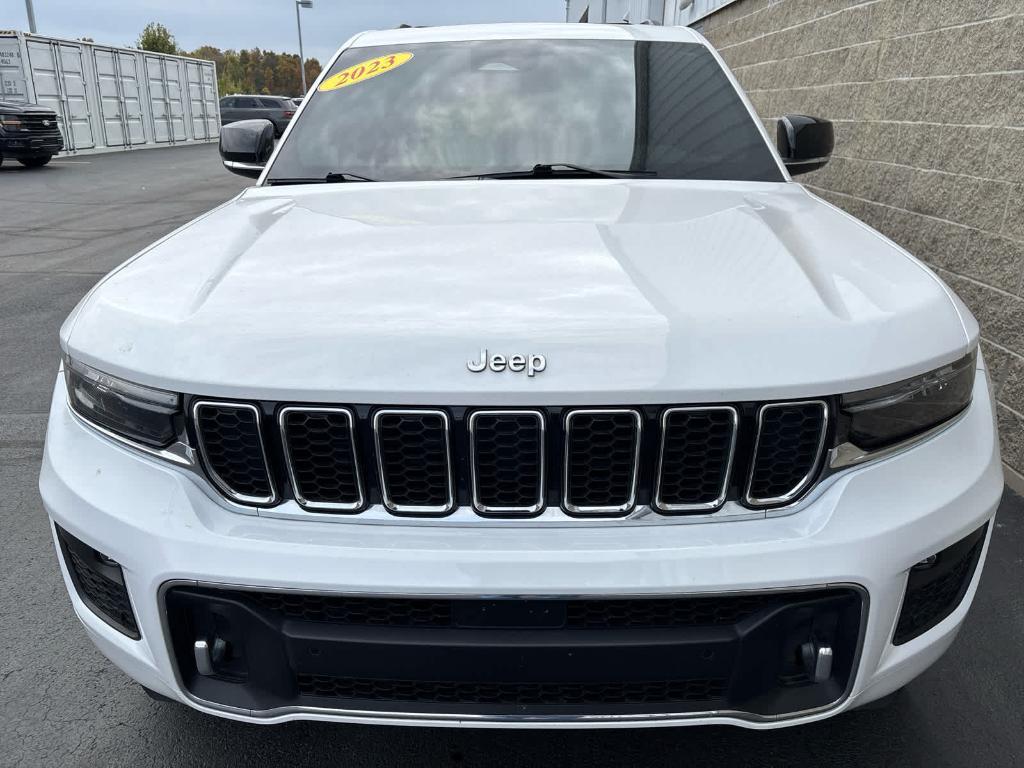 used 2023 Jeep Grand Cherokee car, priced at $39,140