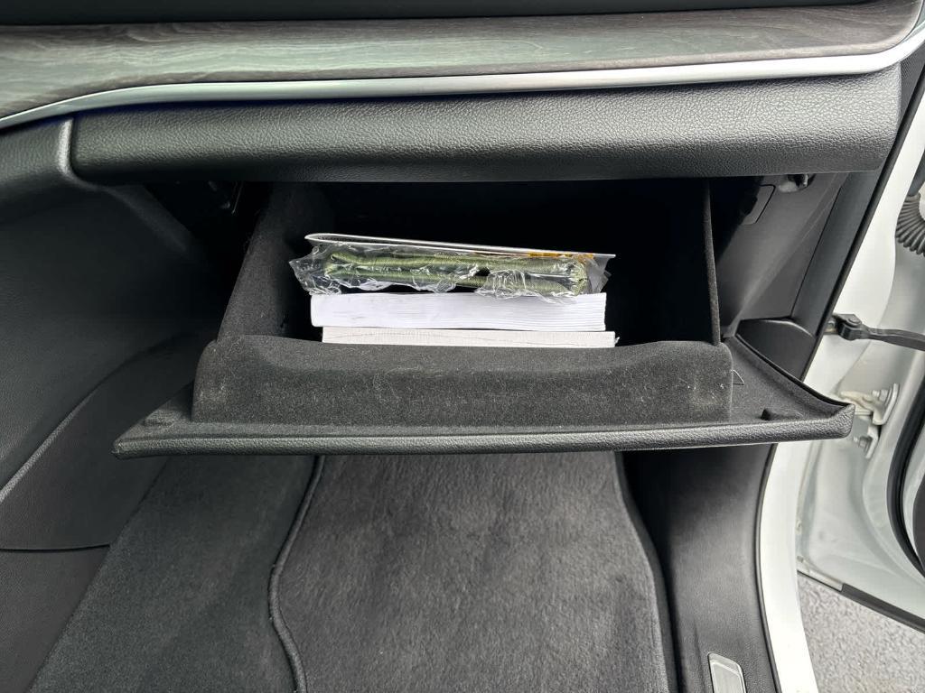 used 2023 Jeep Grand Cherokee car, priced at $39,140