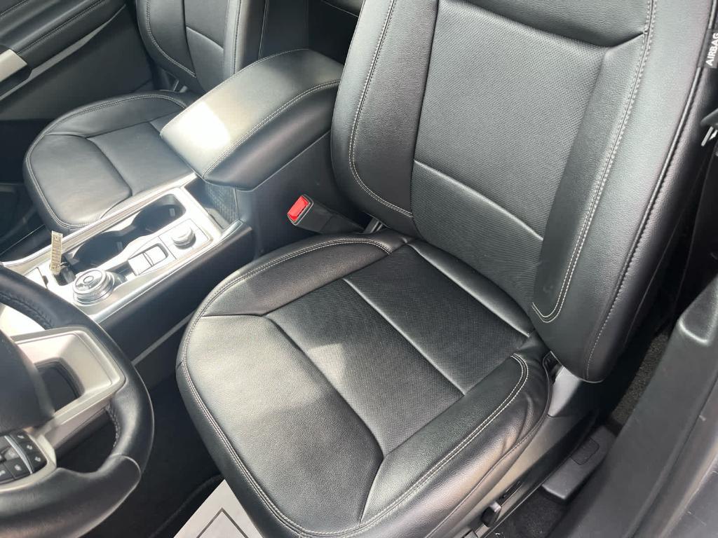 used 2023 Ford Explorer car, priced at $36,166