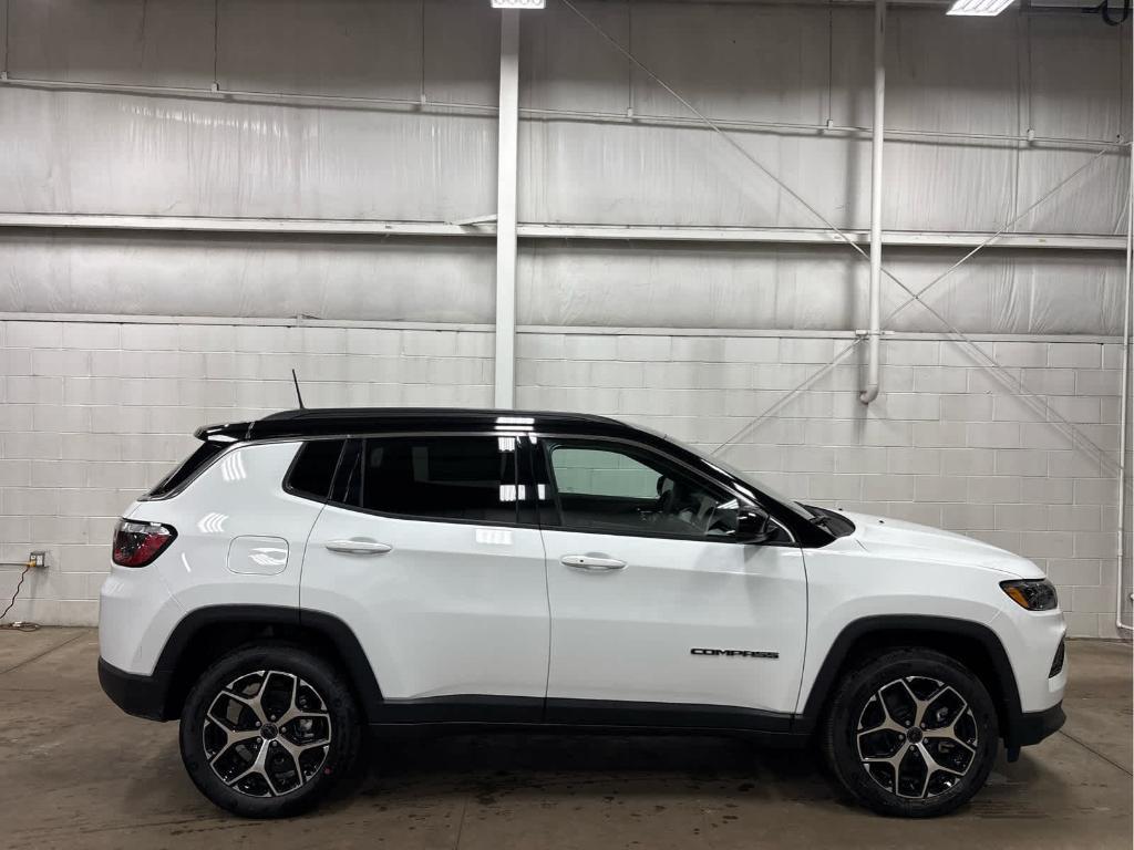 new 2025 Jeep Compass car, priced at $31,340