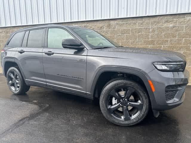 new 2024 Jeep Grand Cherokee car, priced at $43,948