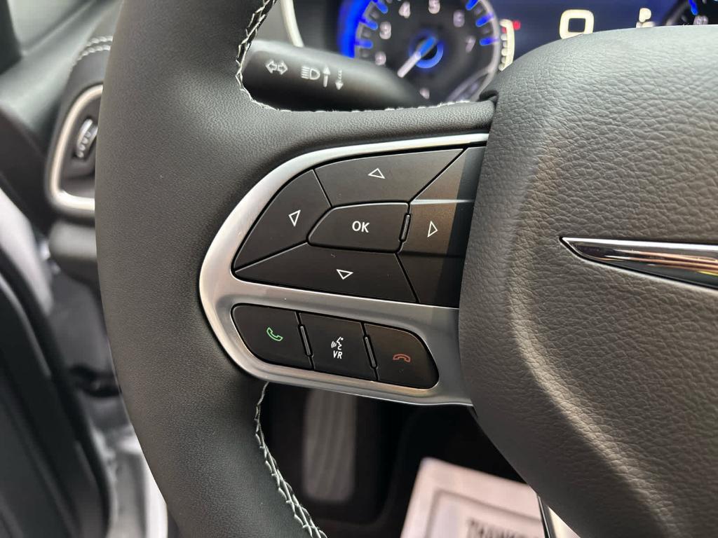 new 2026 Chrysler Pacifica car, priced at $51,589