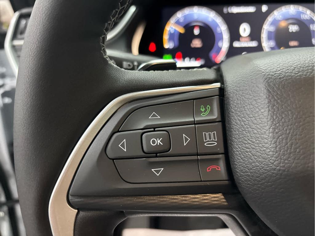 new 2025 Jeep Grand Cherokee L car, priced at $43,248