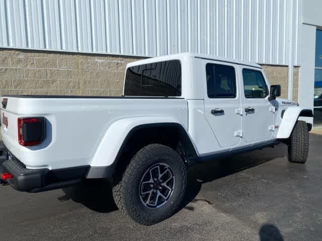 new 2024 Jeep Gladiator car, priced at $58,520