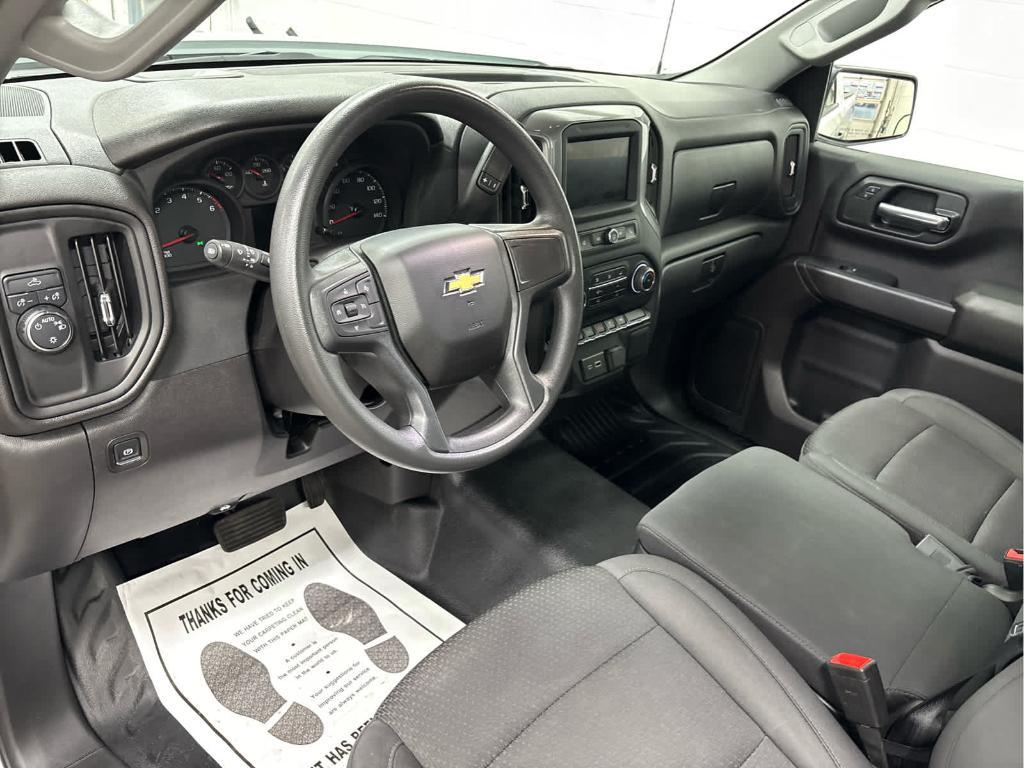 used 2024 Chevrolet Silverado 1500 car, priced at $33,948