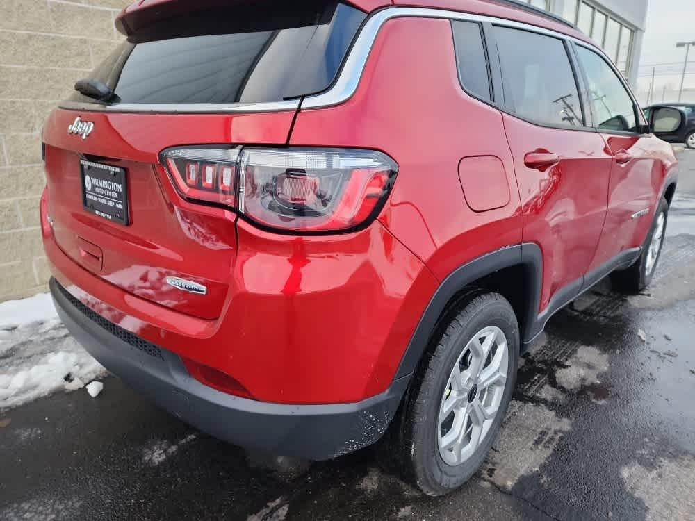 new 2025 Jeep Compass car, priced at $32,123