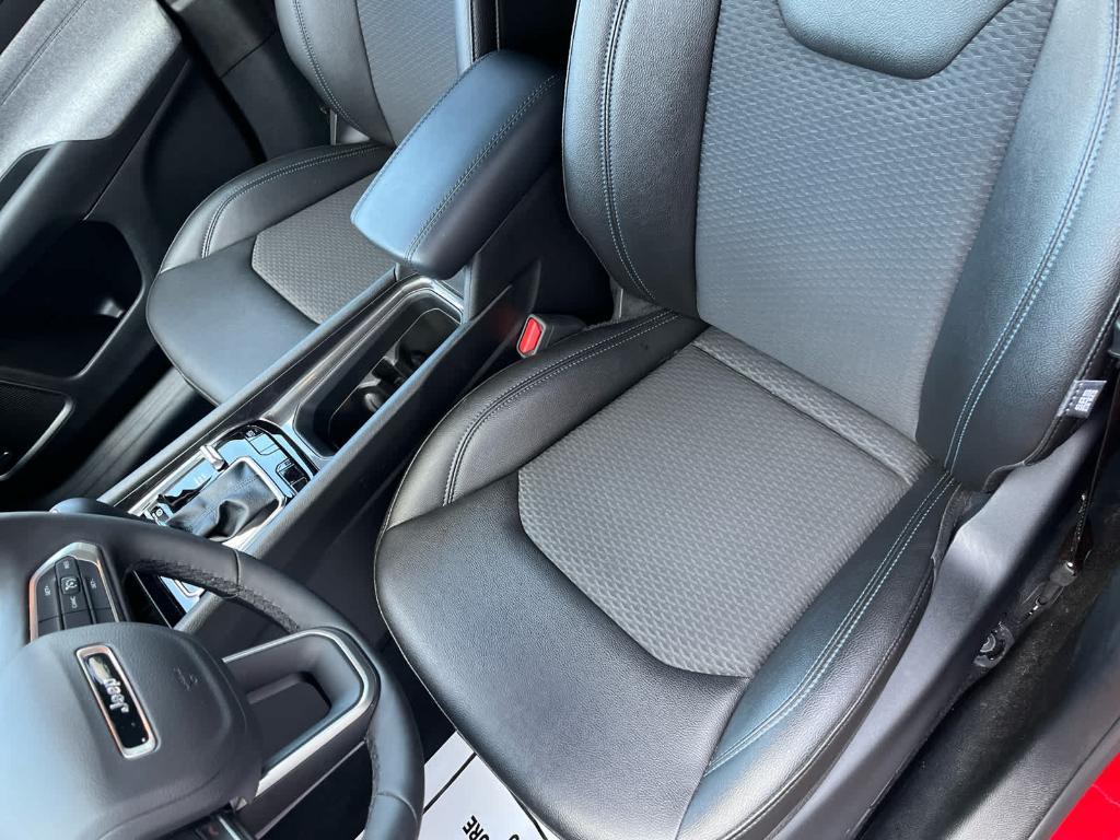 new 2025 Jeep Compass car, priced at $32,786