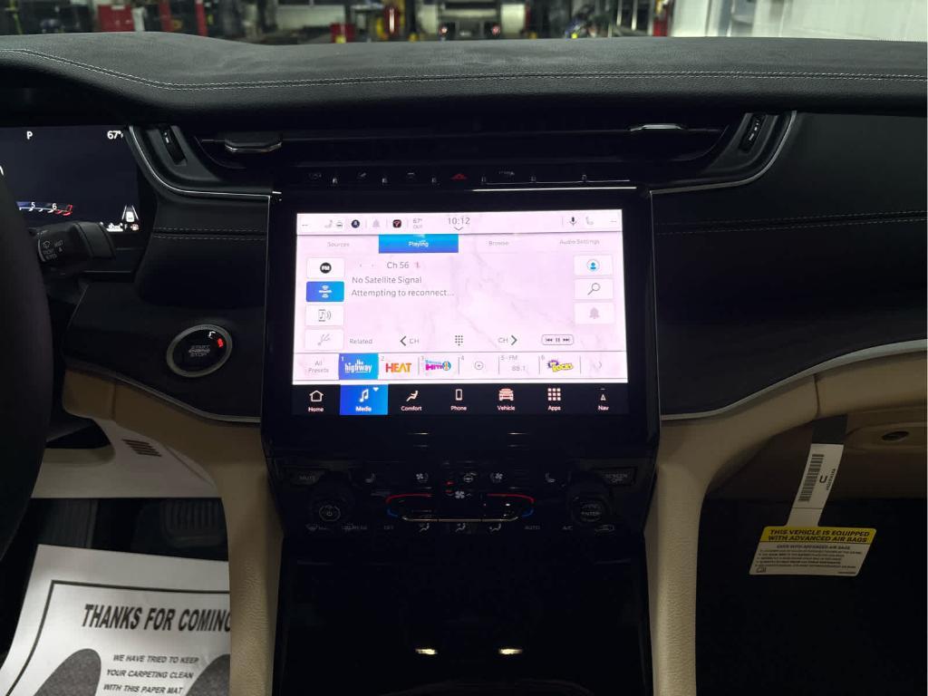 new 2025 Jeep Grand Cherokee car, priced at $47,748