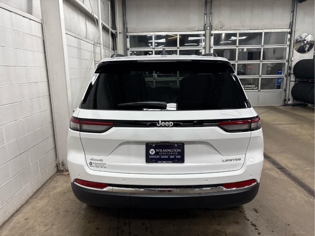 new 2025 Jeep Grand Cherokee car, priced at $47,165