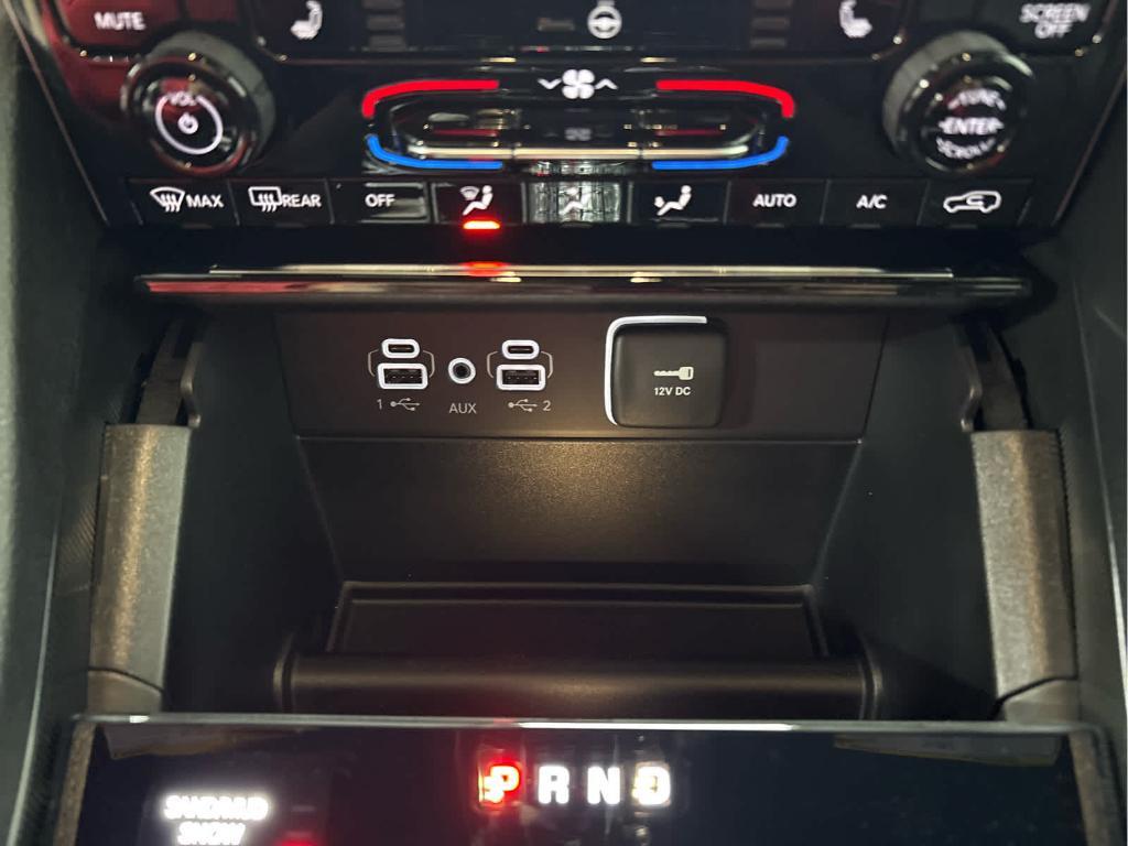 new 2025 Jeep Grand Cherokee car, priced at $47,165