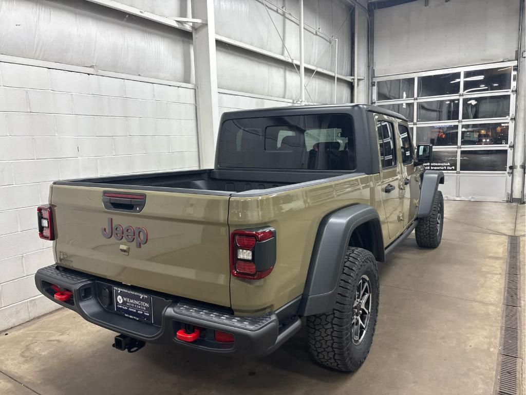new 2025 Jeep Gladiator car, priced at $49,677