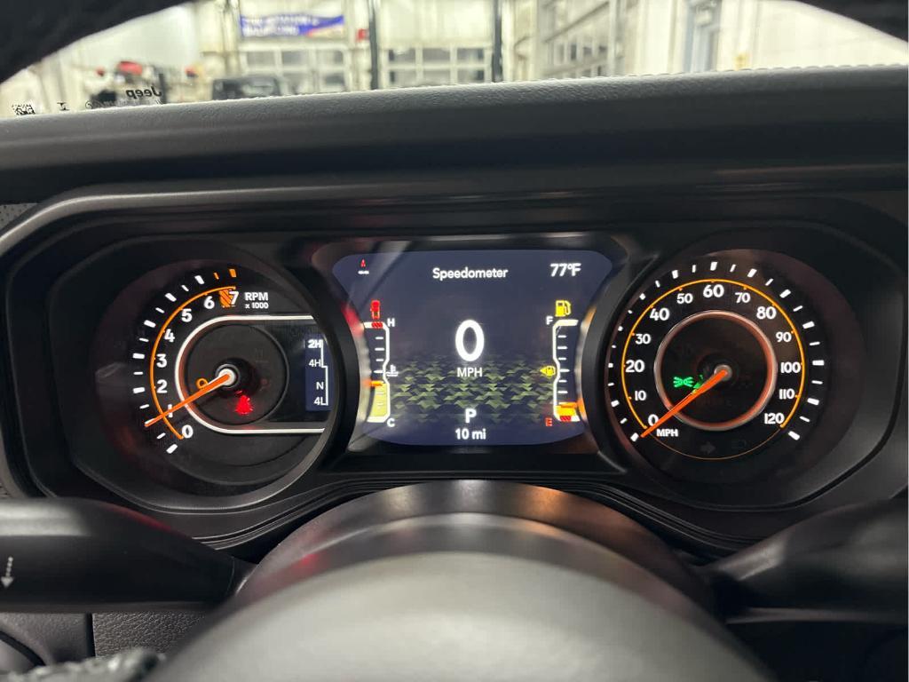 new 2025 Jeep Gladiator car, priced at $49,677