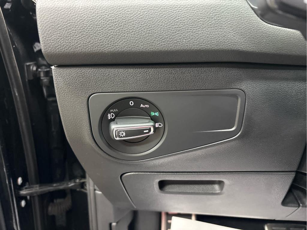 used 2021 Volkswagen Tiguan car, priced at $20,320