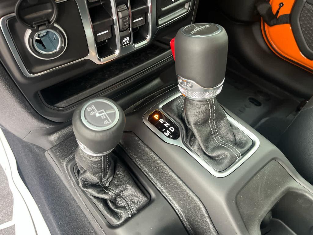 new 2025 Jeep Gladiator car, priced at $49,710