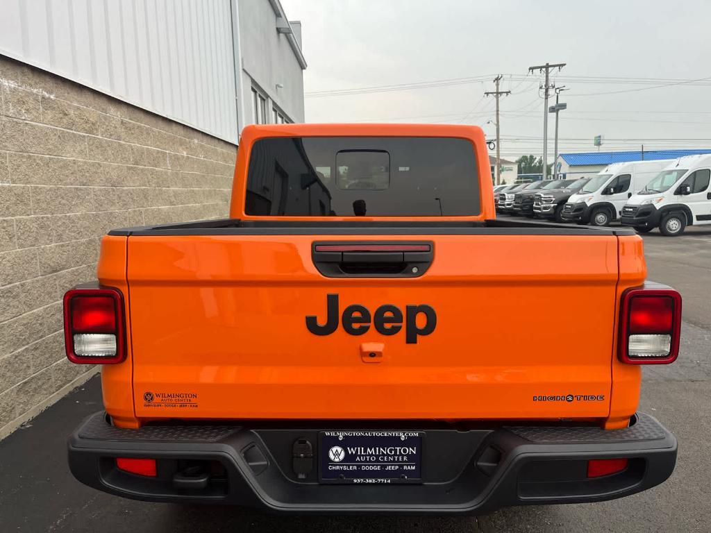 new 2025 Jeep Gladiator car, priced at $49,710