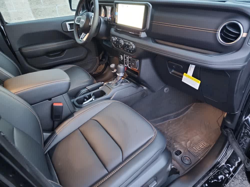 new 2024 Jeep Wrangler car, priced at $55,783