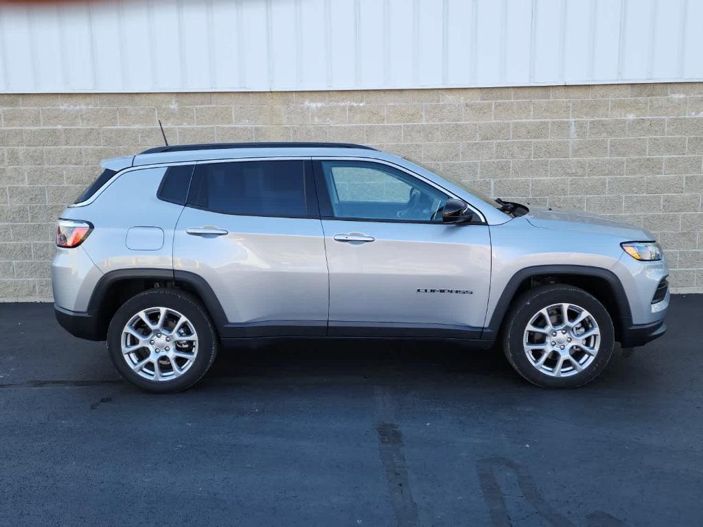 used 2022 Jeep Compass car, priced at $21,688