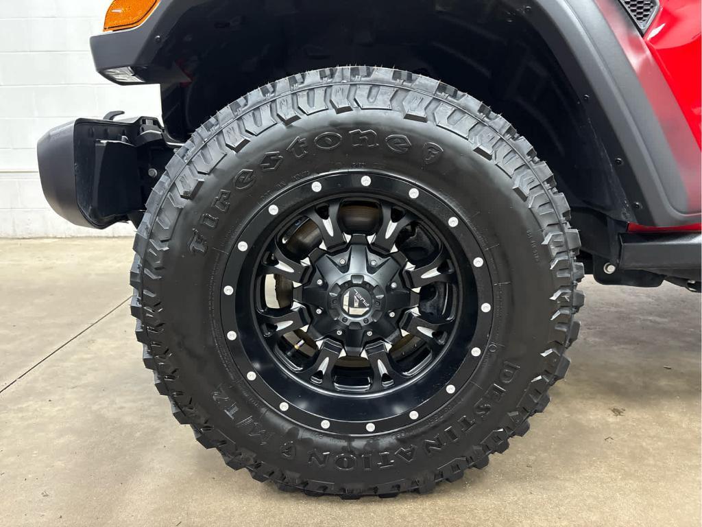 used 2021 Jeep Wrangler Unlimited car, priced at $26,100