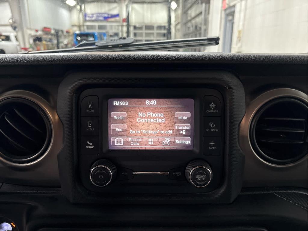used 2021 Jeep Wrangler Unlimited car, priced at $26,100
