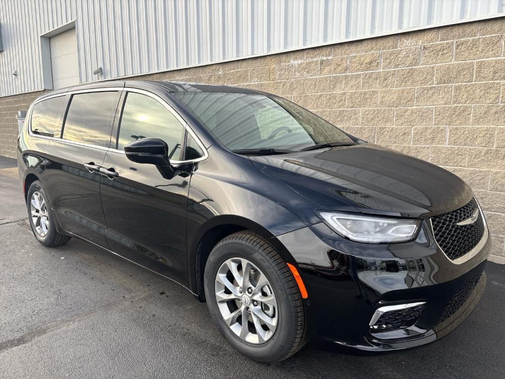 new 2026 Chrysler Pacifica car, priced at $47,598