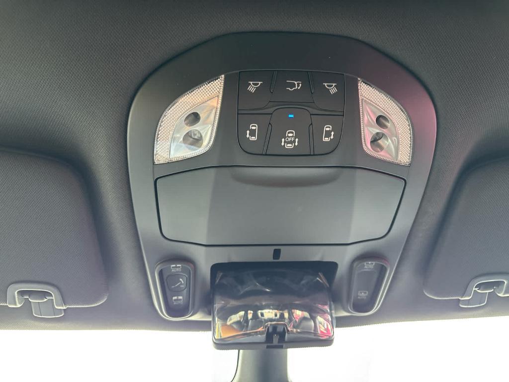 new 2026 Chrysler Pacifica car, priced at $47,598