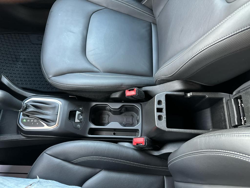 used 2023 Jeep Renegade car, priced at $23,787