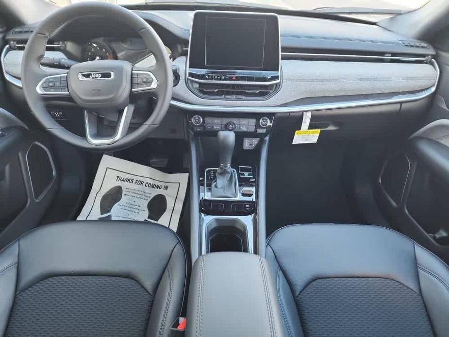 new 2025 Jeep Compass car, priced at $27,499