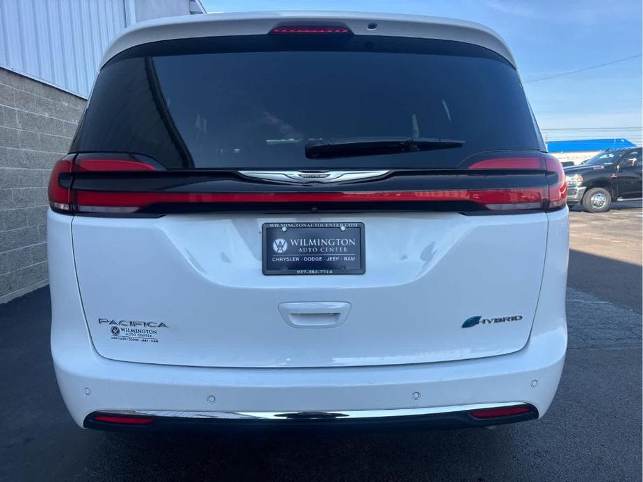 used 2022 Chrysler Pacifica Hybrid car, priced at $25,500