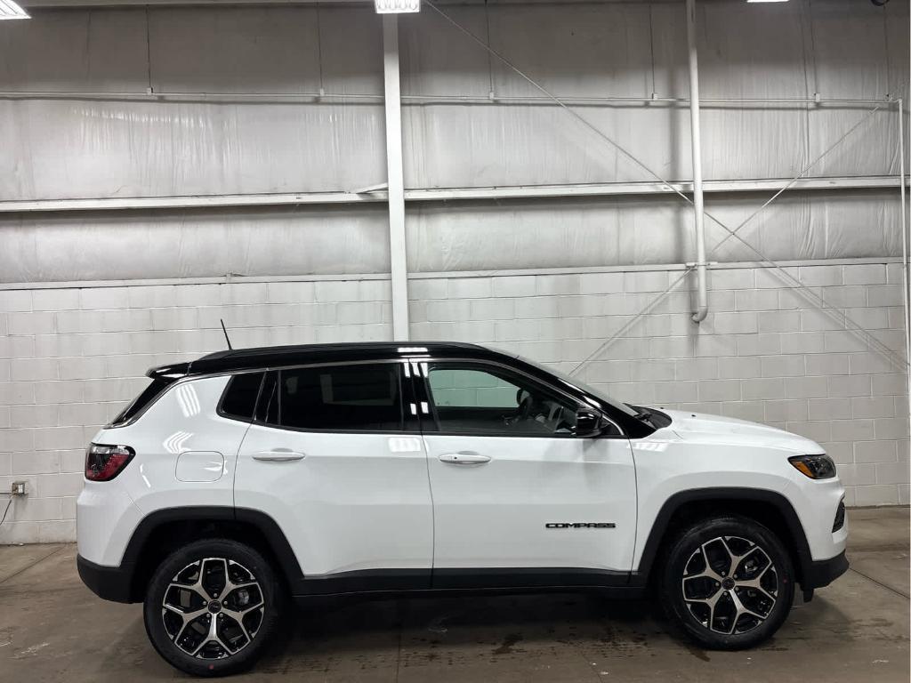 new 2025 Jeep Compass car, priced at $31,340