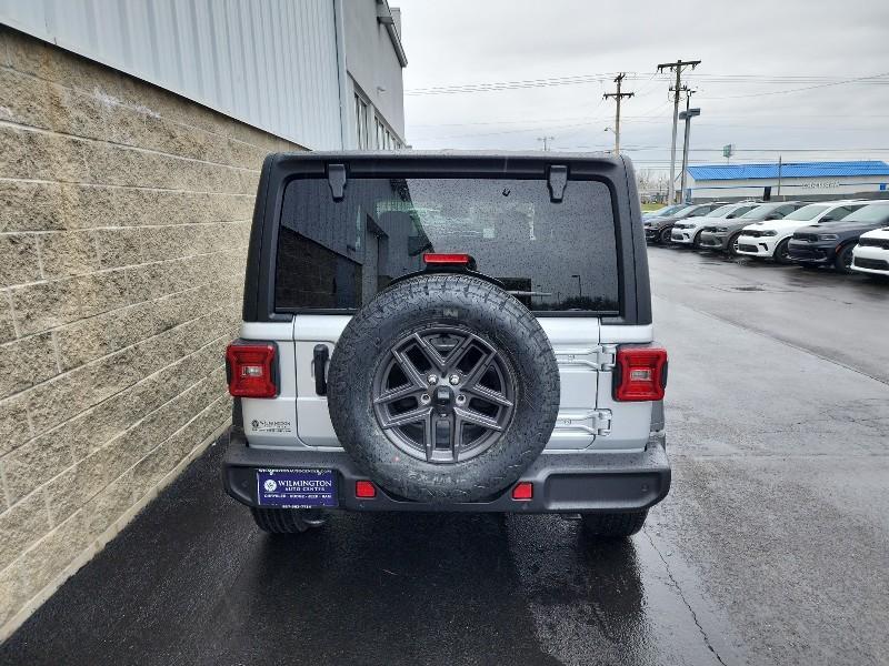 new 2024 Jeep Wrangler car, priced at $46,673