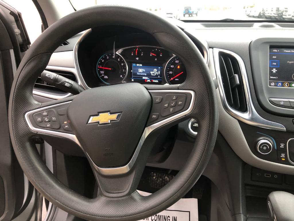 used 2022 Chevrolet Equinox car, priced at $17,900