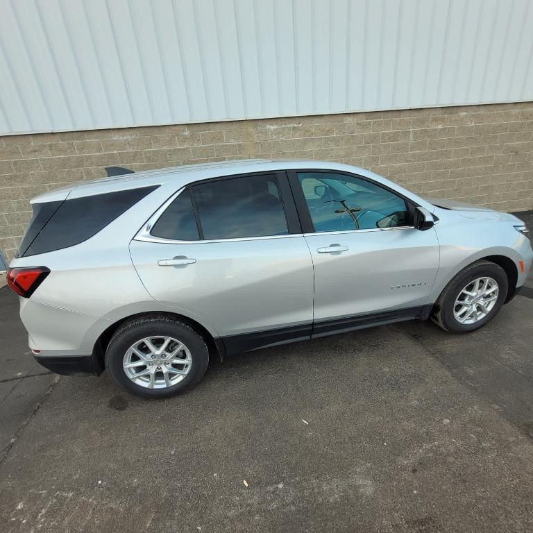 used 2022 Chevrolet Equinox car, priced at $17,900