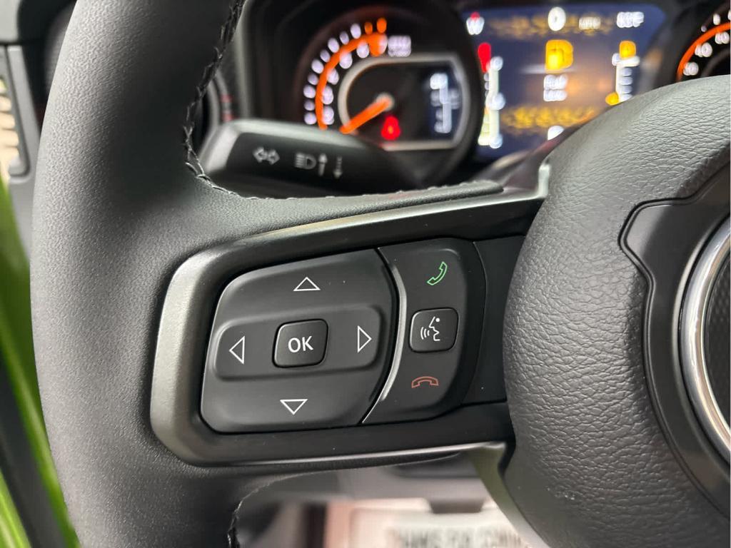 new 2025 Jeep Gladiator car, priced at $55,755