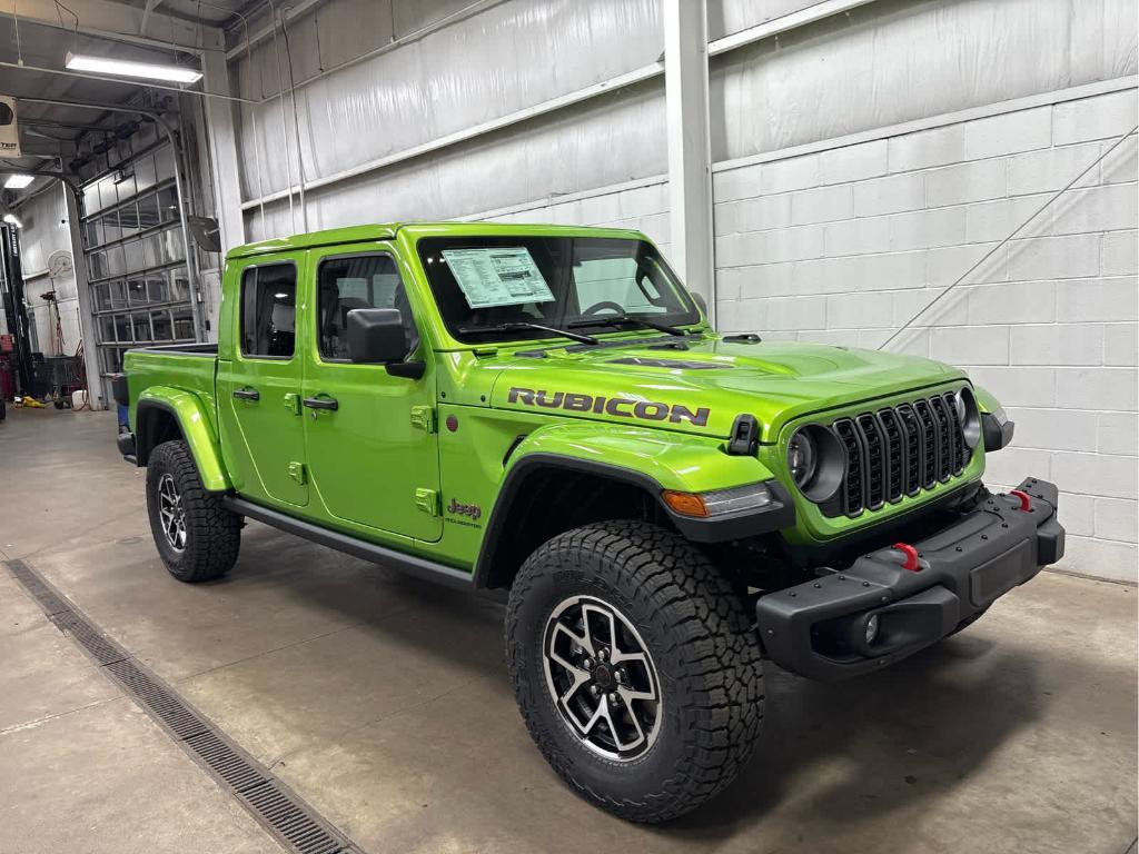 new 2025 Jeep Gladiator car, priced at $55,755
