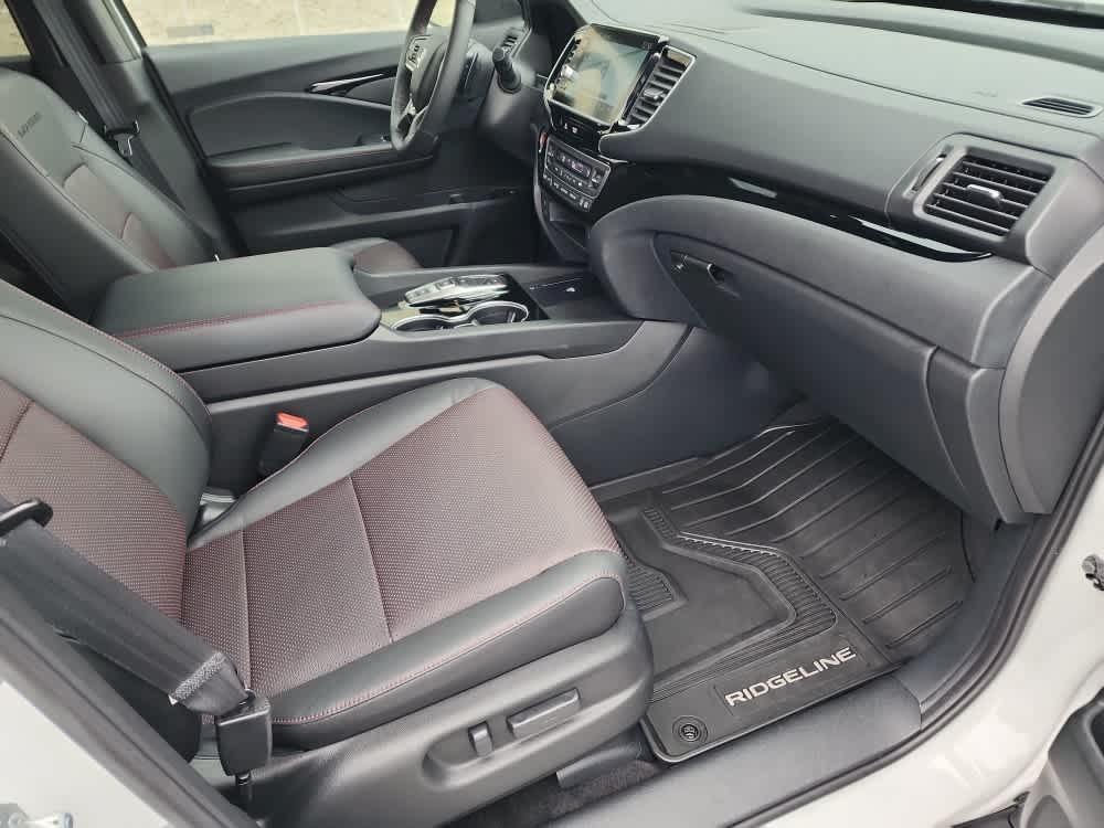 used 2024 Honda Ridgeline car, priced at $39,980