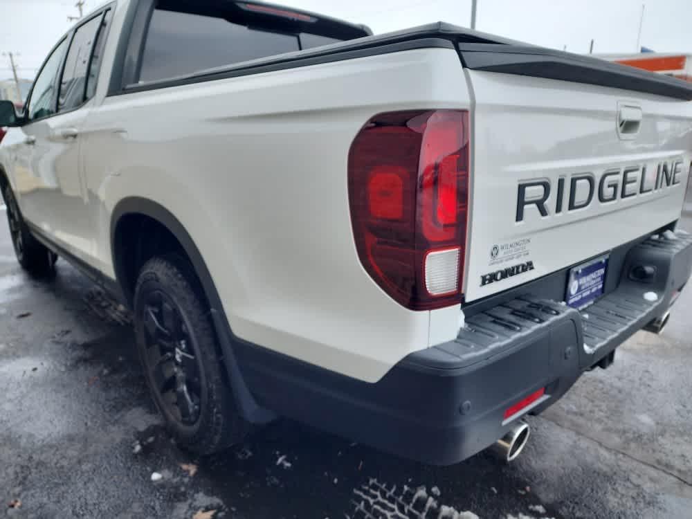 used 2024 Honda Ridgeline car, priced at $42,900