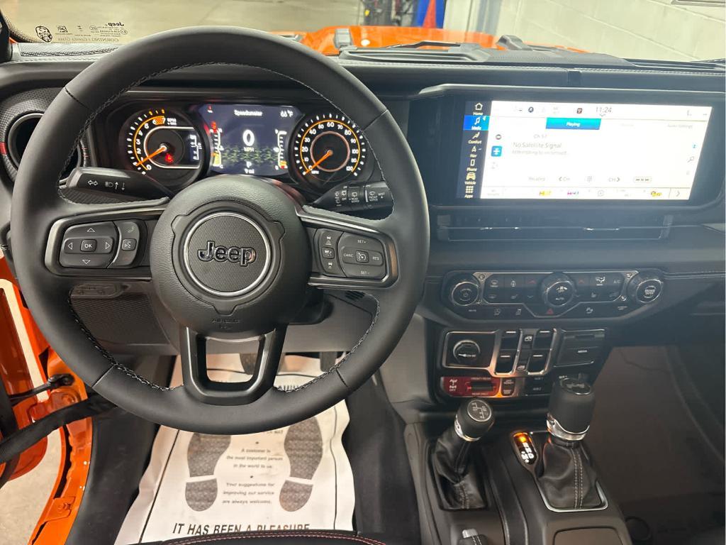 new 2025 Jeep Wrangler car, priced at $73,055