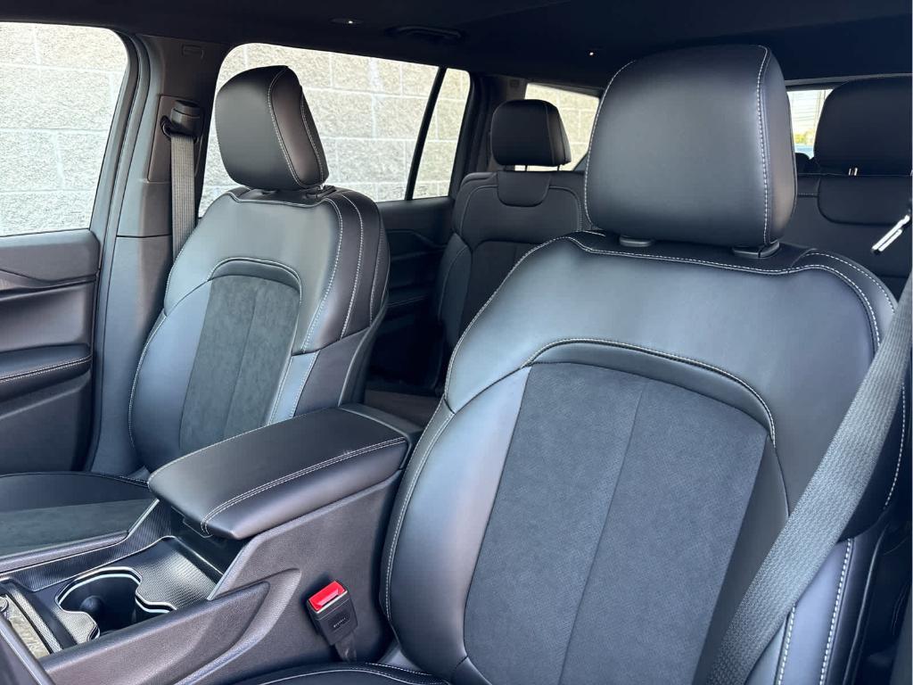 new 2025 Jeep Grand Cherokee L car, priced at $44,443