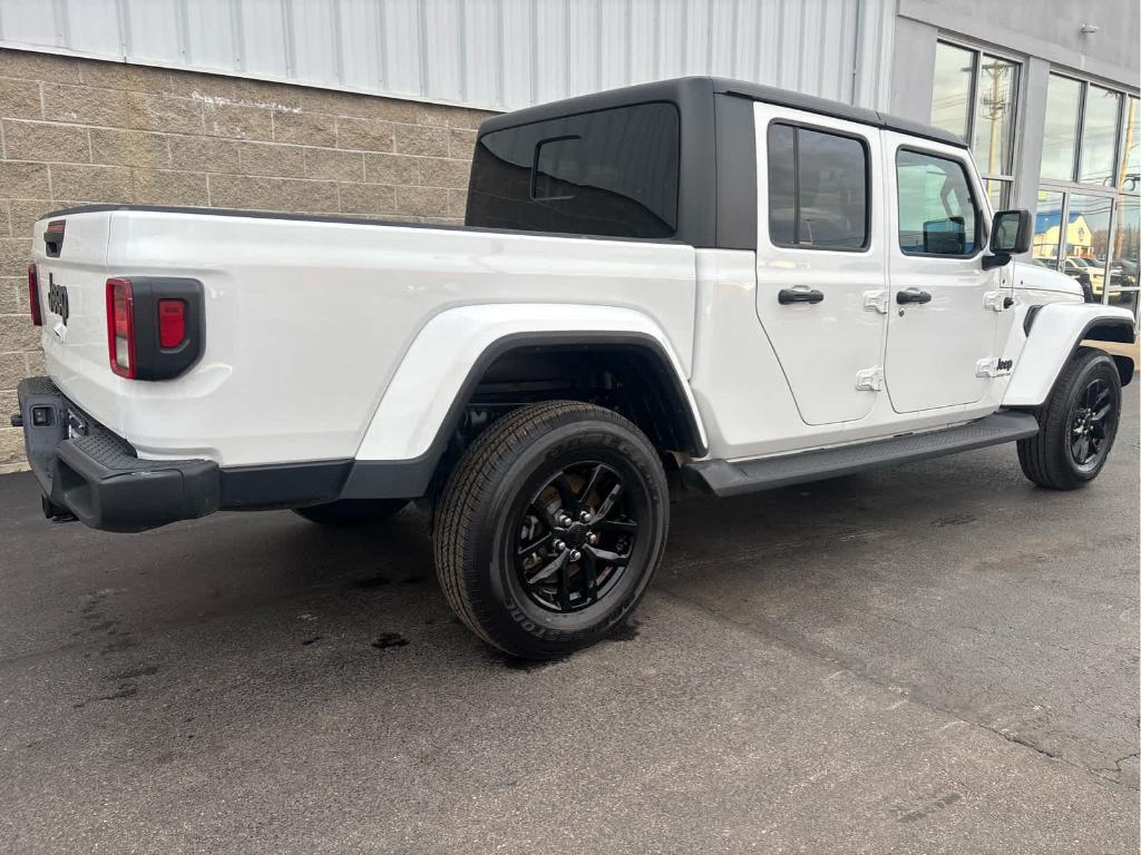 used 2022 Jeep Gladiator car, priced at $32,950